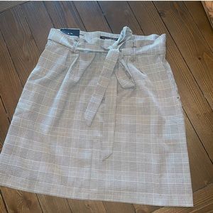 NWT Banana Republic checked skirt in black & white